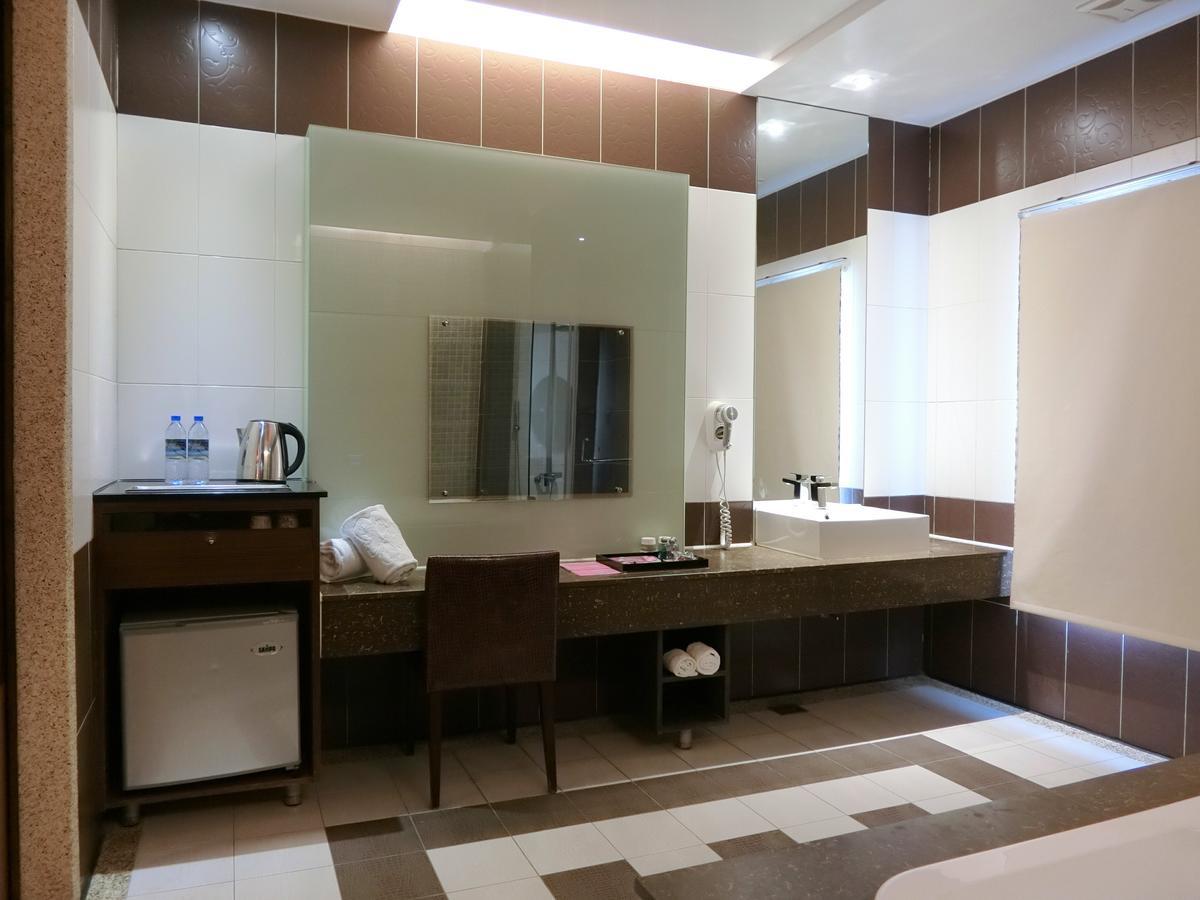 Mambo Impression Motel Chaozhou エクステリア 写真